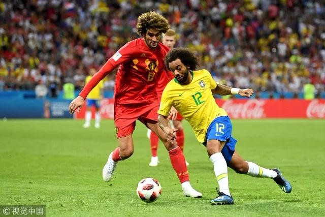 英超-萨拉赫造4球迪亚斯双响 利物浦6-3热刺